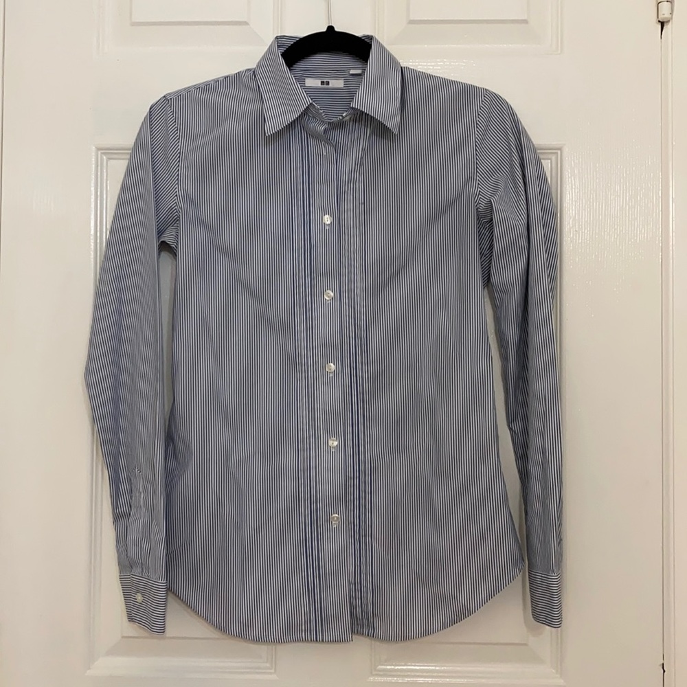 UNIQLO Button Down Shirt